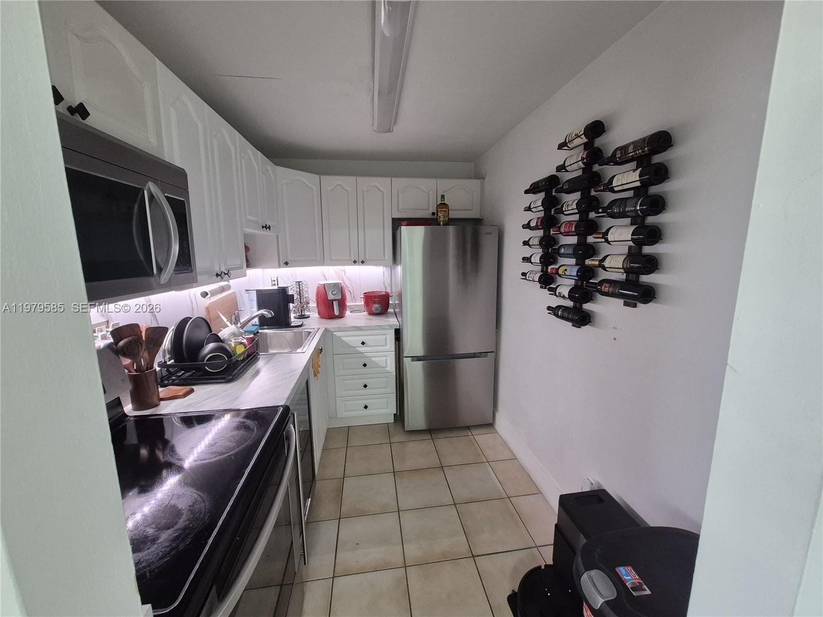 8405 NW 8th Street 304, Miami, FL 33126 photo 13