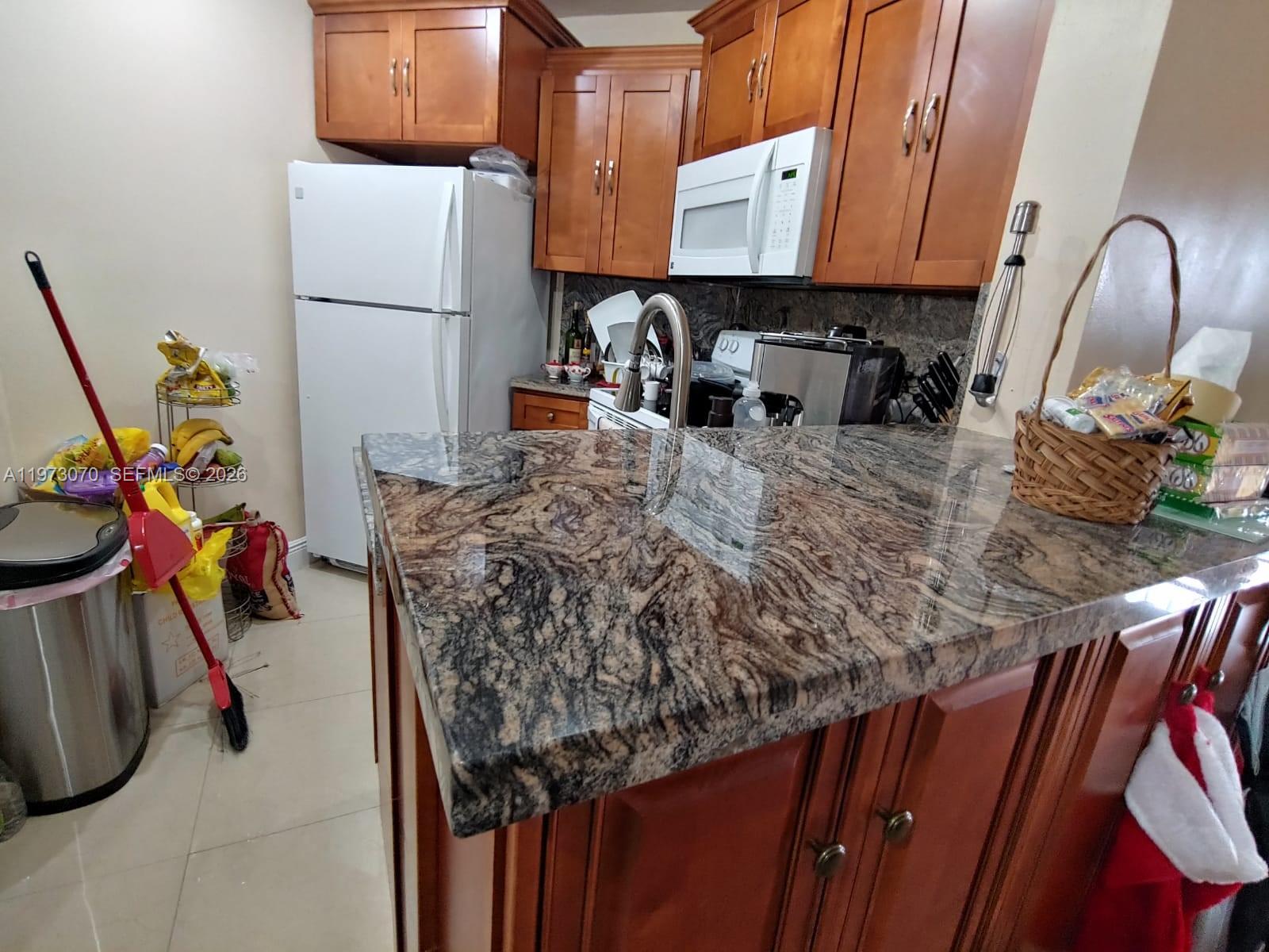 690 W Park Drive 2-204 — photo 12