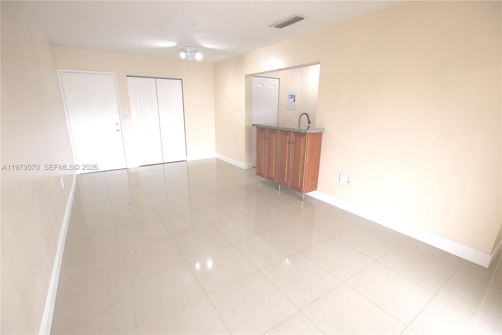 690 W Park Drive 2-204, Miami, FL 33172 photo 20