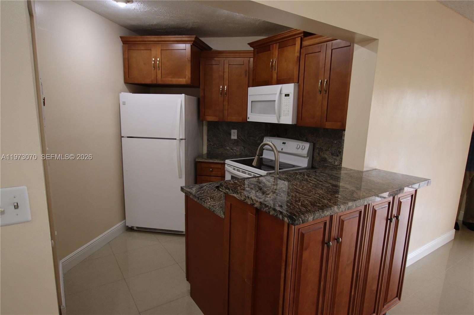 690 W Park Drive 2-204 — photo 6