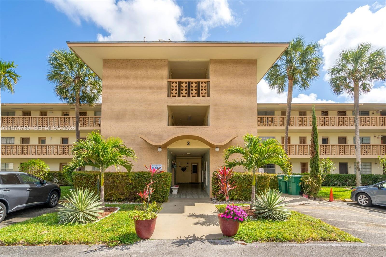 17050 NE 14th Avenue 106, Miami, FL 33162, Miami