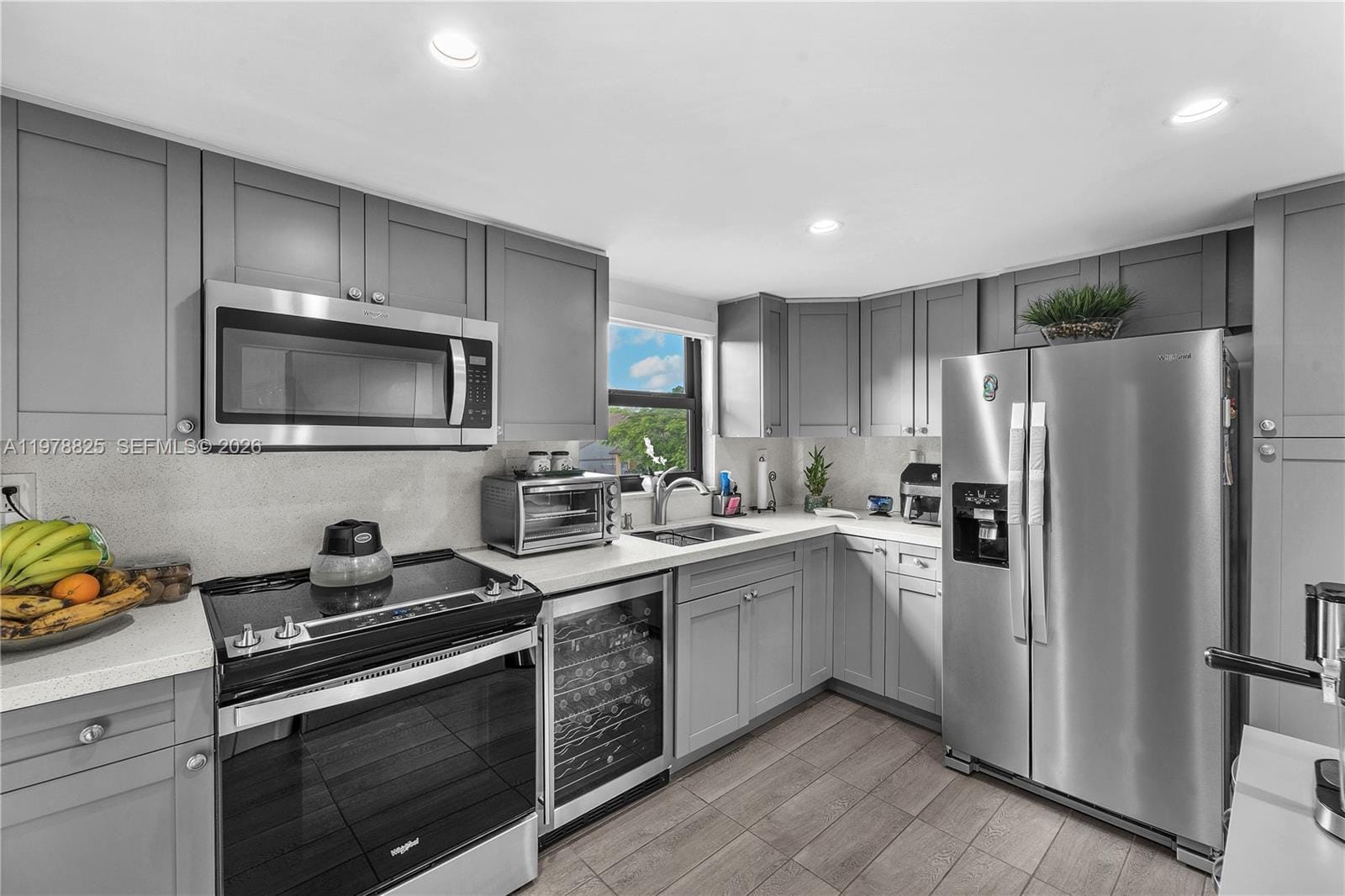 20841 San Simeon Way 205, Miami, FL 33179 photo 8