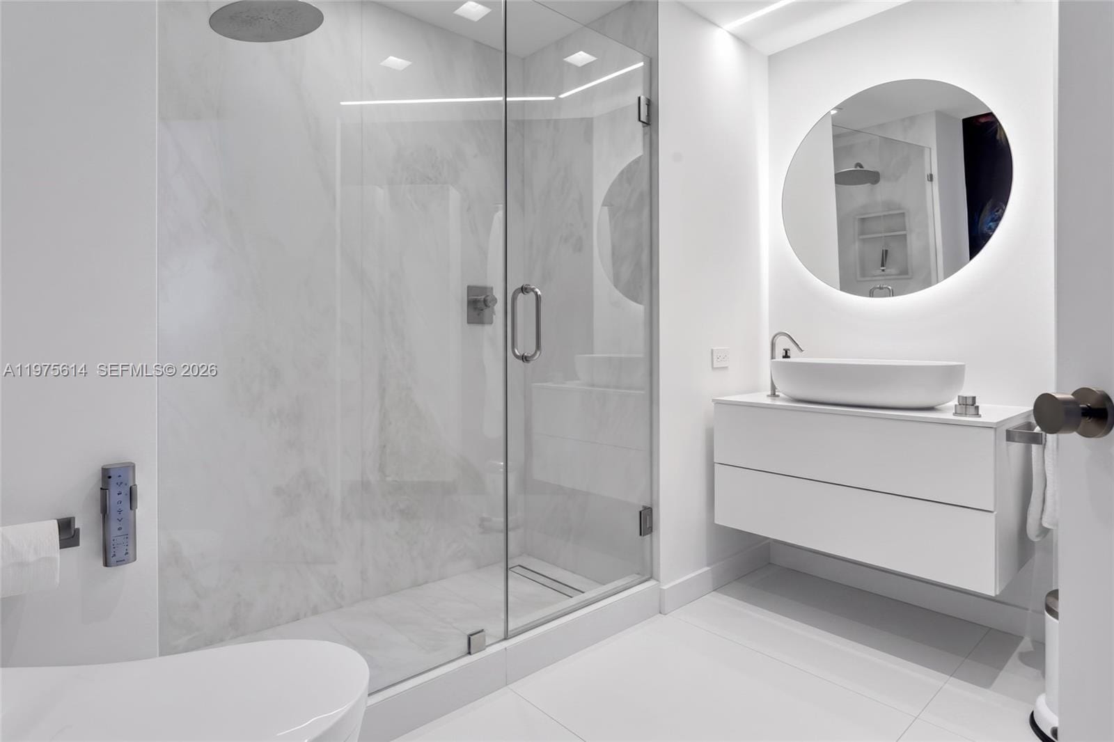 10 Venetian Way 904, Miami Beach, FL 33139 photo 7