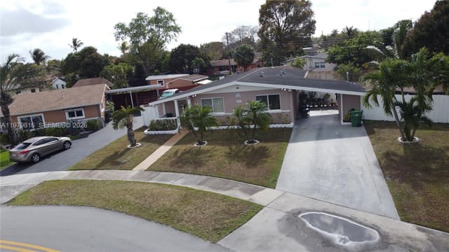 20120 NW 11th Court, sold in Embassy Estates, Miami Gardens, FL