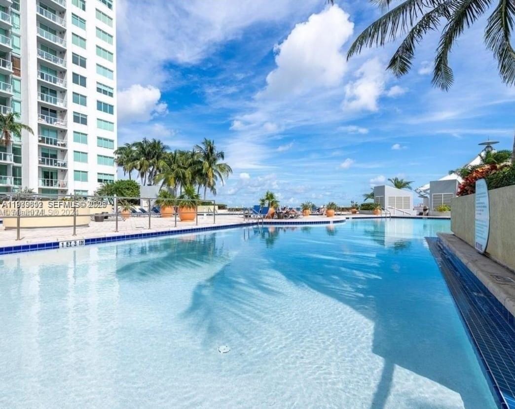 244 Biscayne Boulevard 440, Miami, FL 33132 photo 13