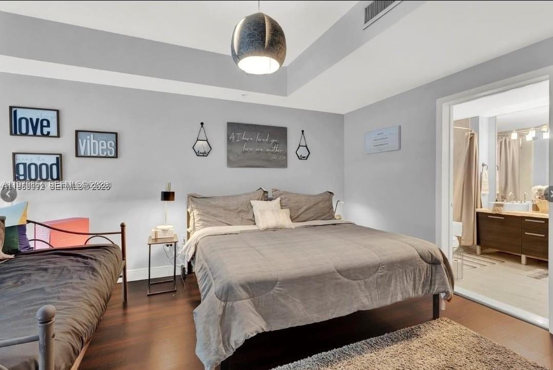 244 Biscayne Boulevard 440, Miami, FL 33132 photo 30