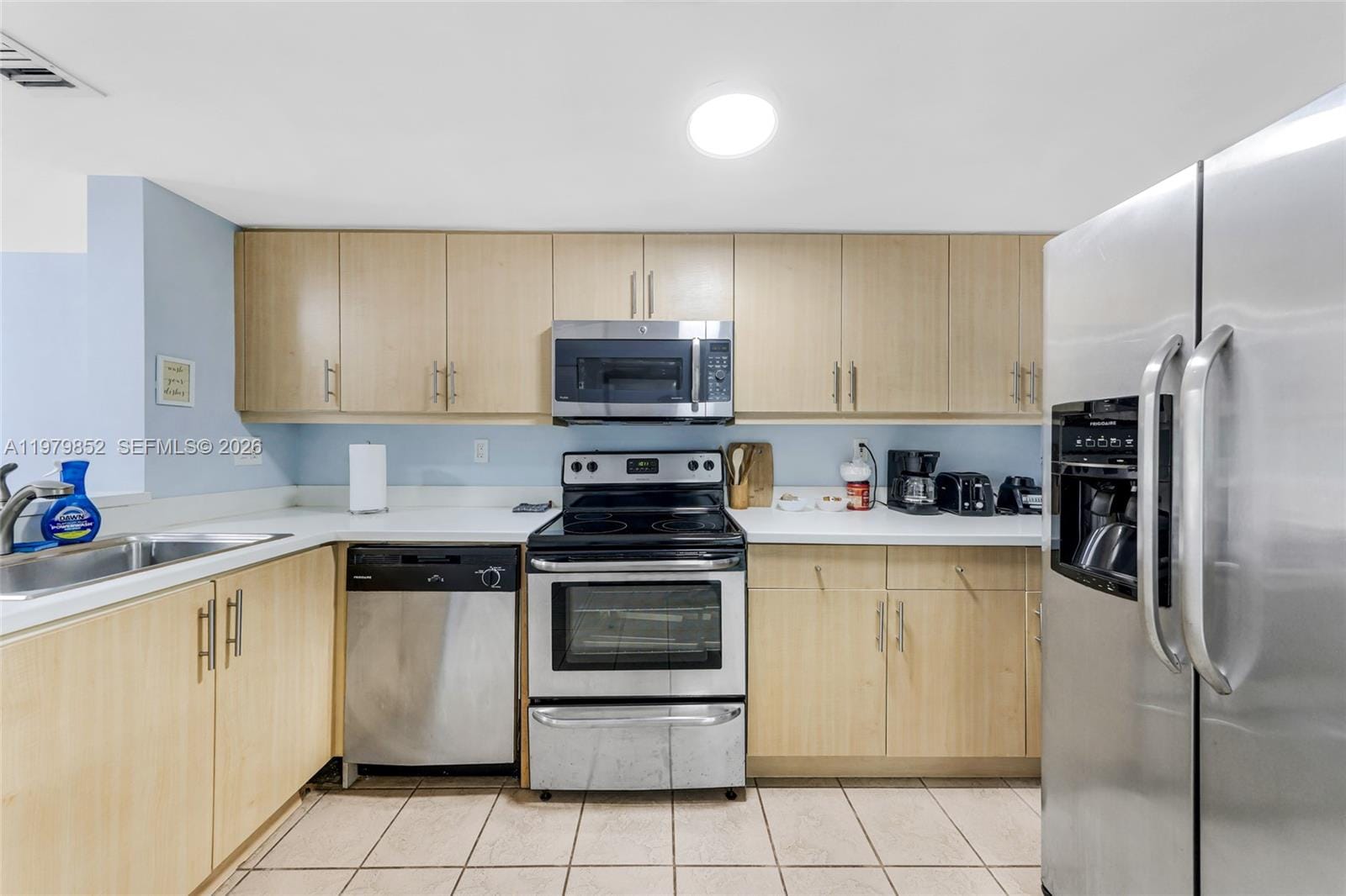 2951 S Bayshore Drive 215, Coconut Grove, FL 33133 photo 10