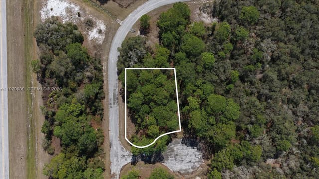 500 Caribbean Place, FL 34759