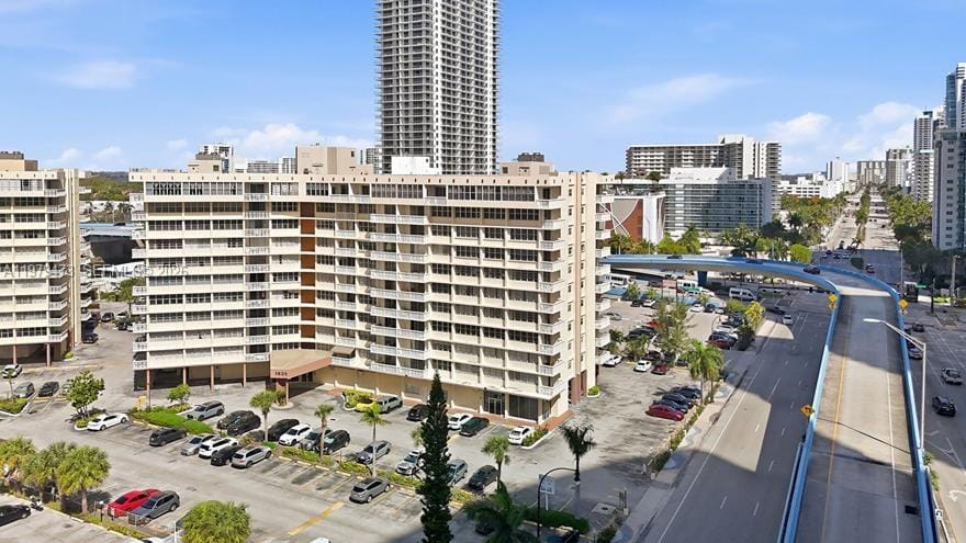 1825 S Ocean Drive 811, Hallandale Beach, FL 33009 photo 3