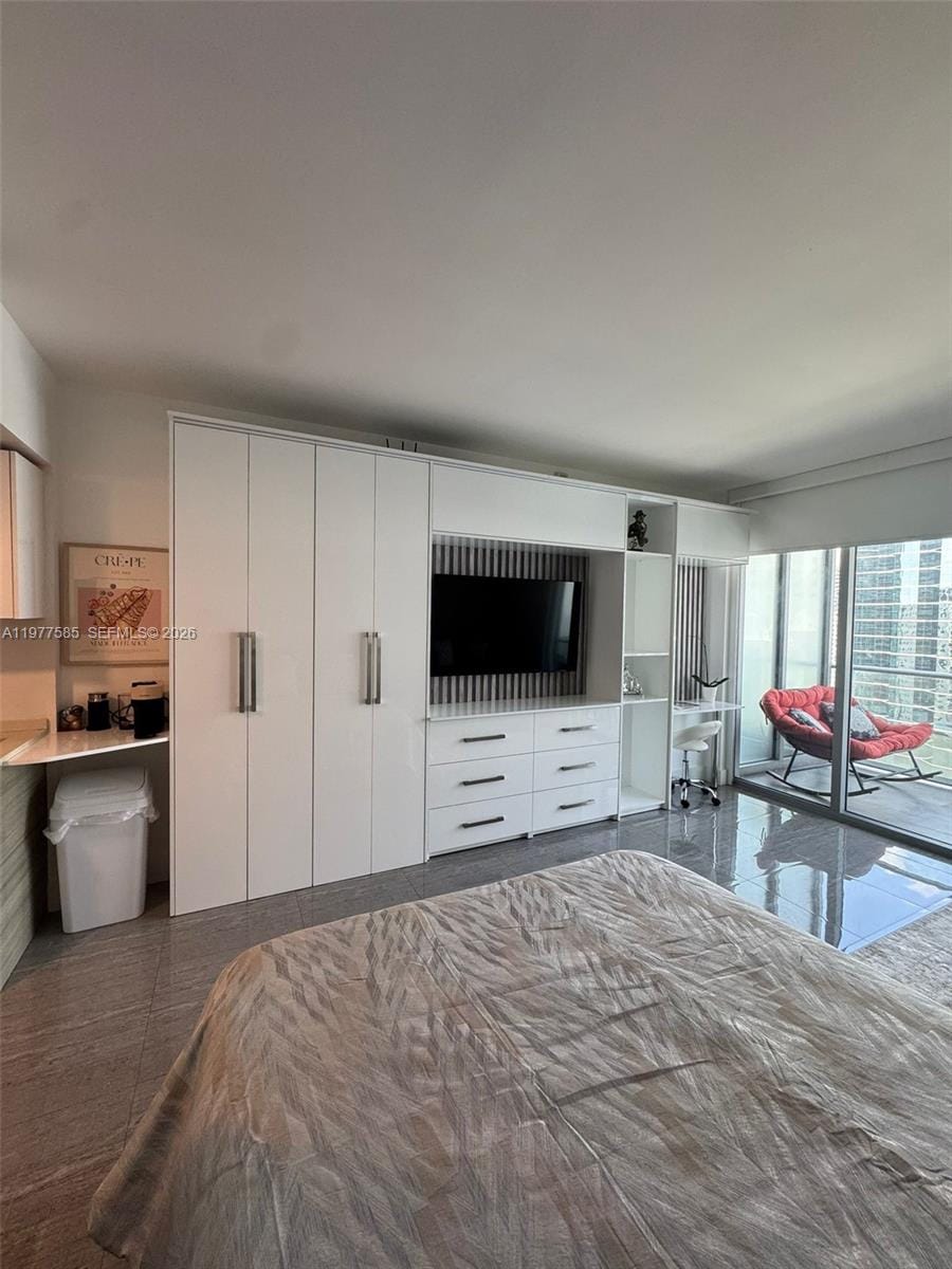 1300 Brickell Bay Drive 2512 — photo 4