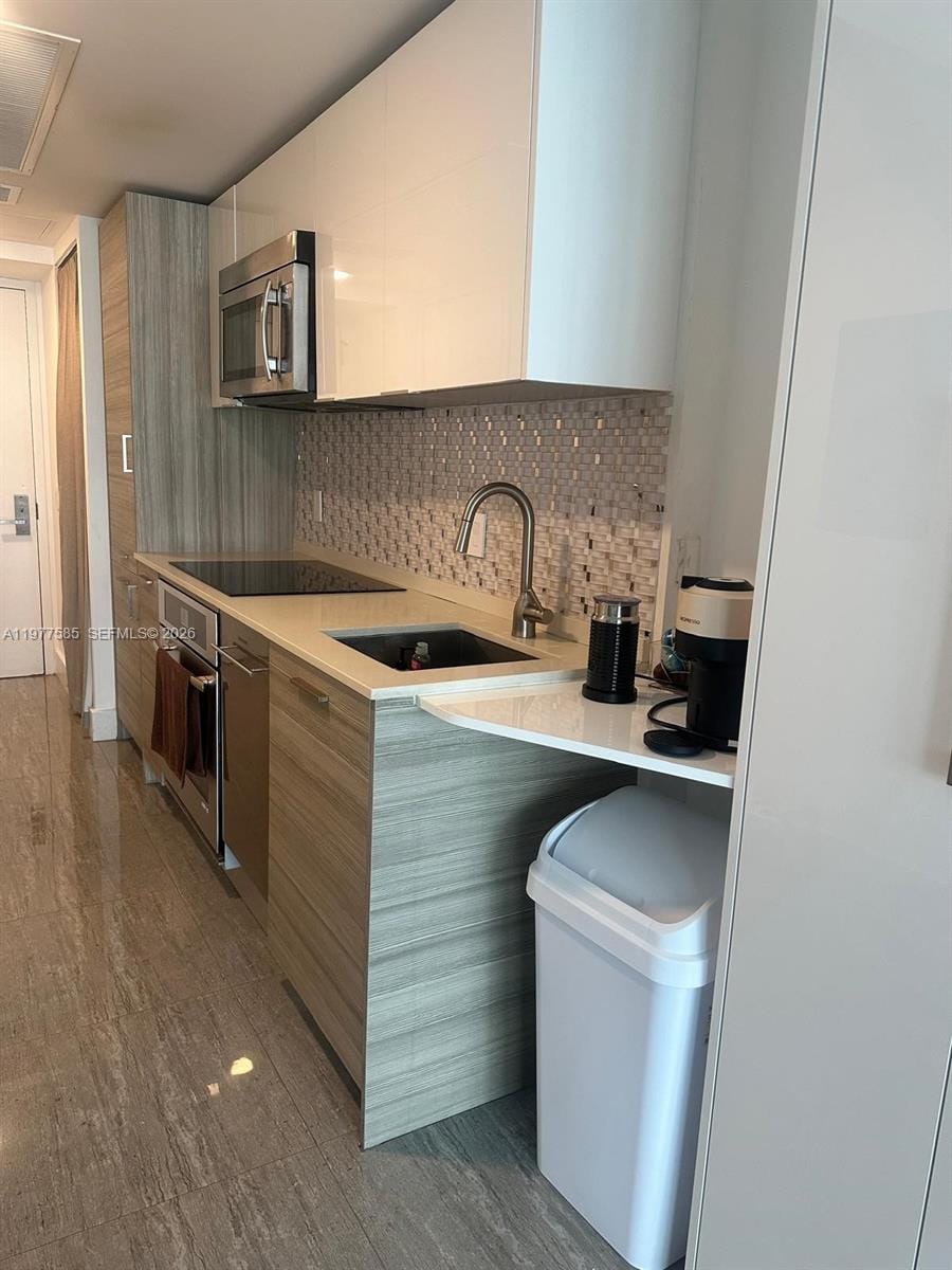 1300 Brickell Bay Drive 2512 — photo 7