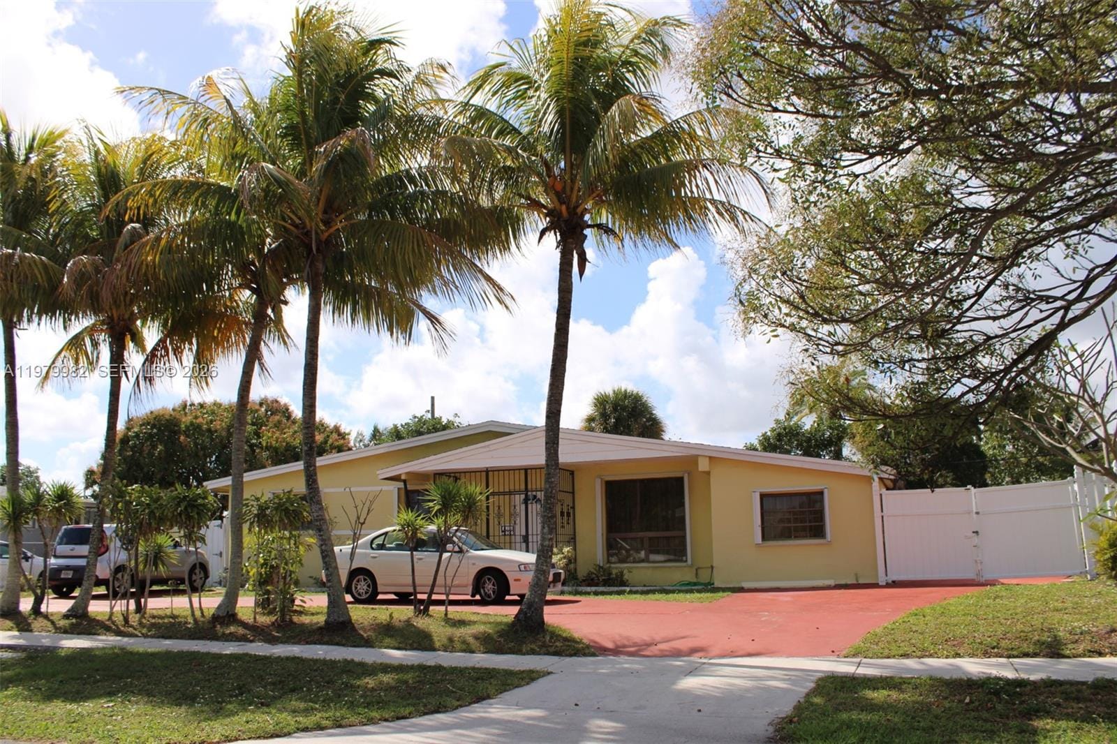 3740 SW 32nd Street, West Park, FL 33023 photo 4