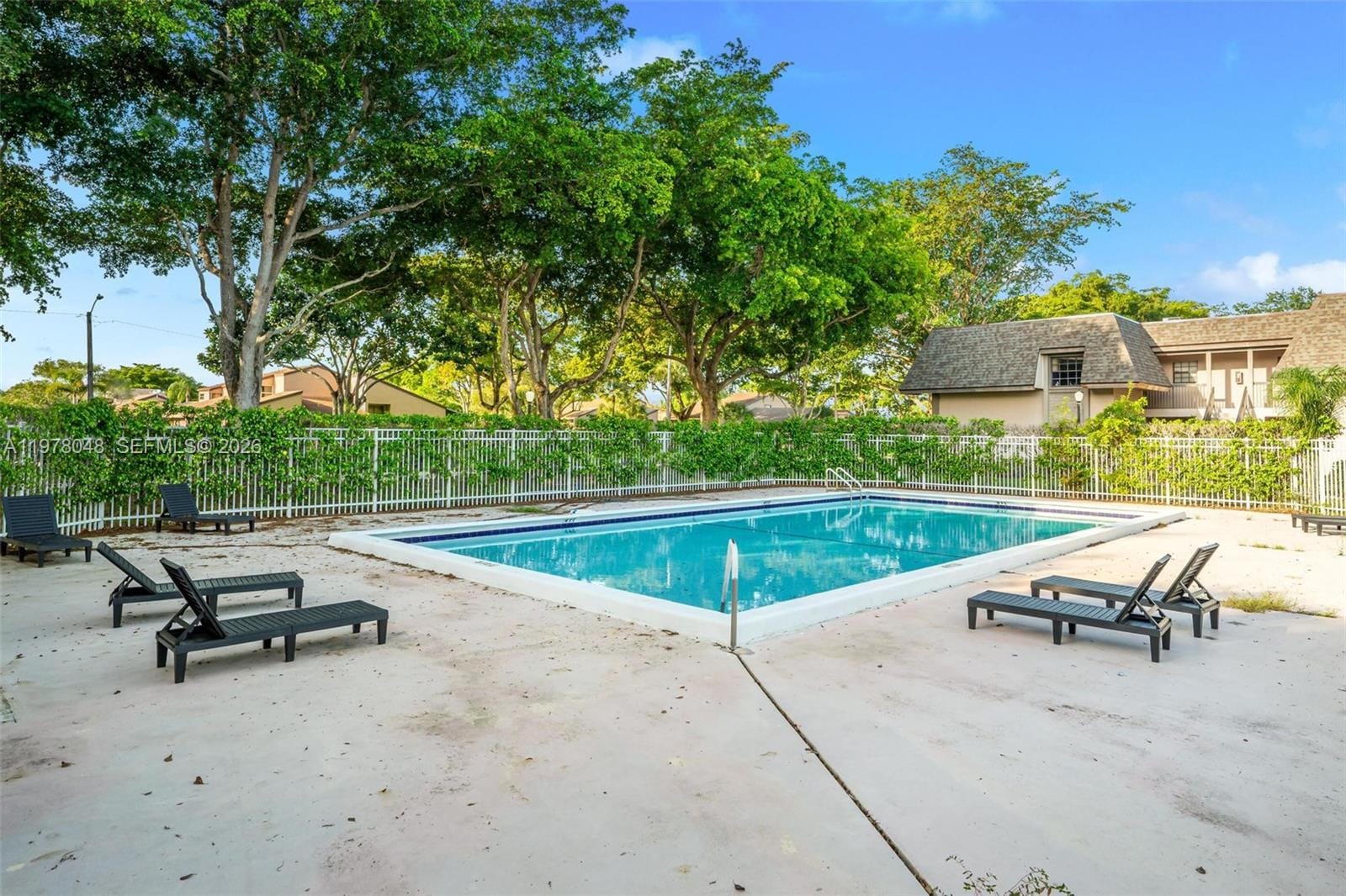 3631 NW 94th Avenue 6G, Sunrise, FL 33351 photo 2