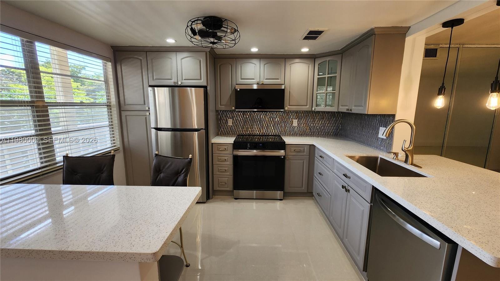 2403 Antigua Circle L2 — photo 2