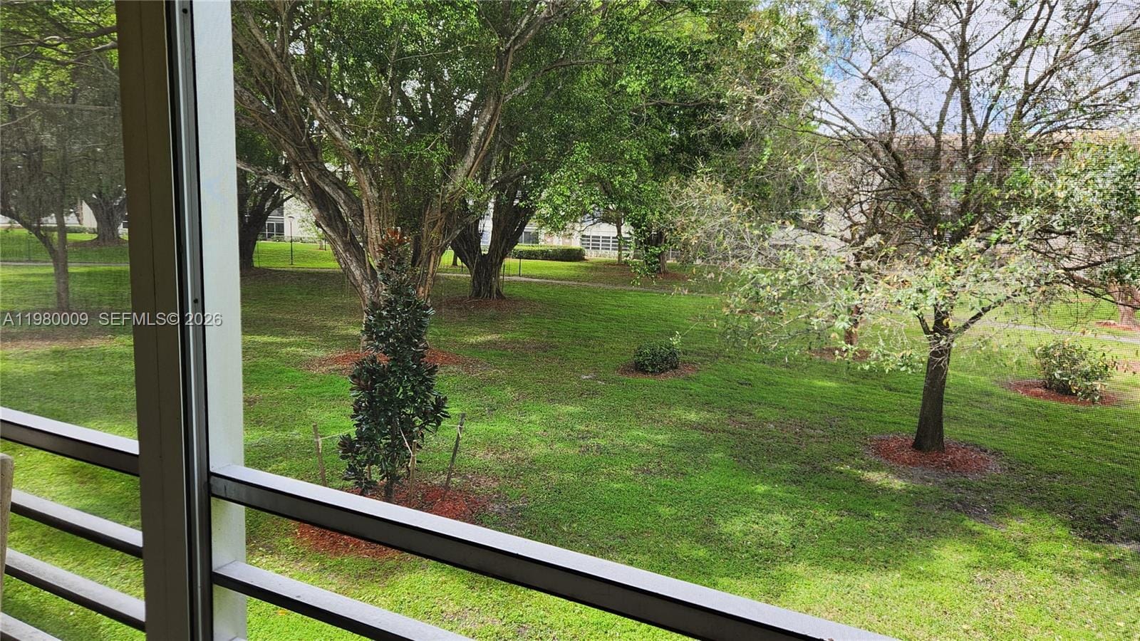 2403 Antigua Circle L2 — photo 12