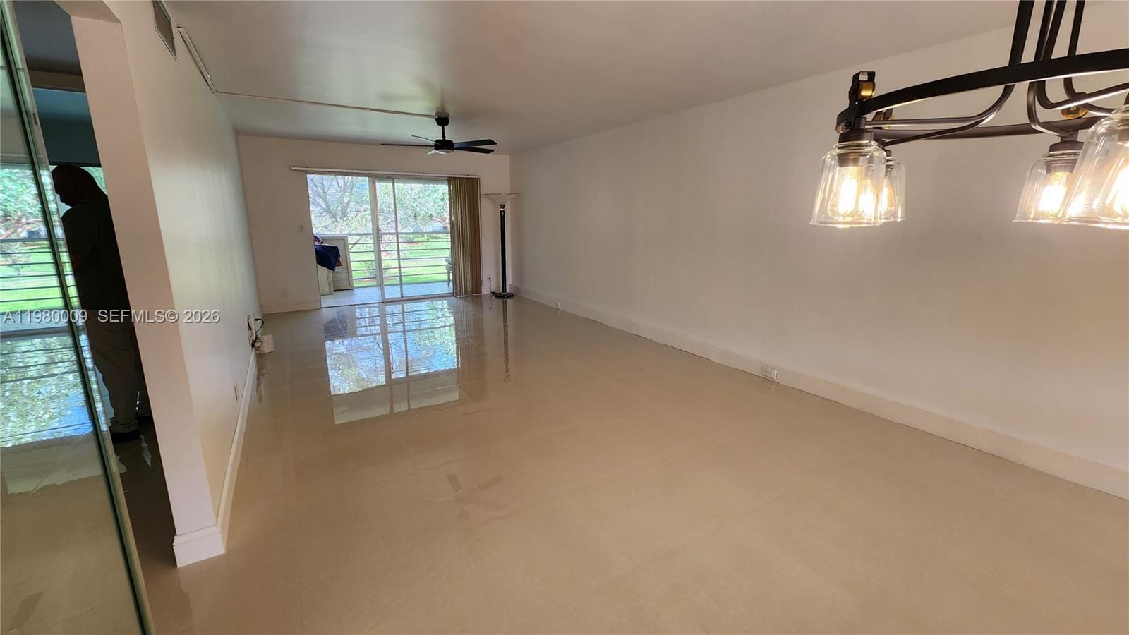 2403 Antigua Circle L2 — photo 7