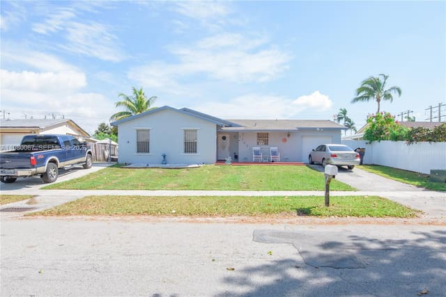 25631 SW 130th Avenue, Homestead, FL 33032