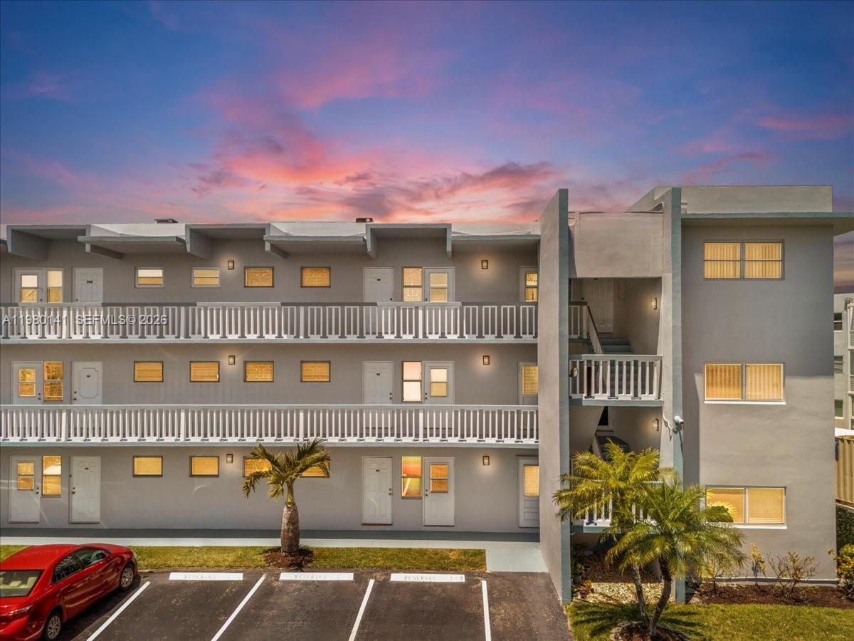 2200 Park Lane 109, Hollywood, FL 33021, Hollywood