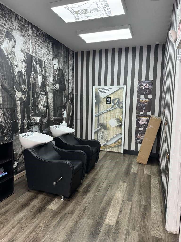 Listing – Barbería Kendall, Miami, FL 33186, Miami