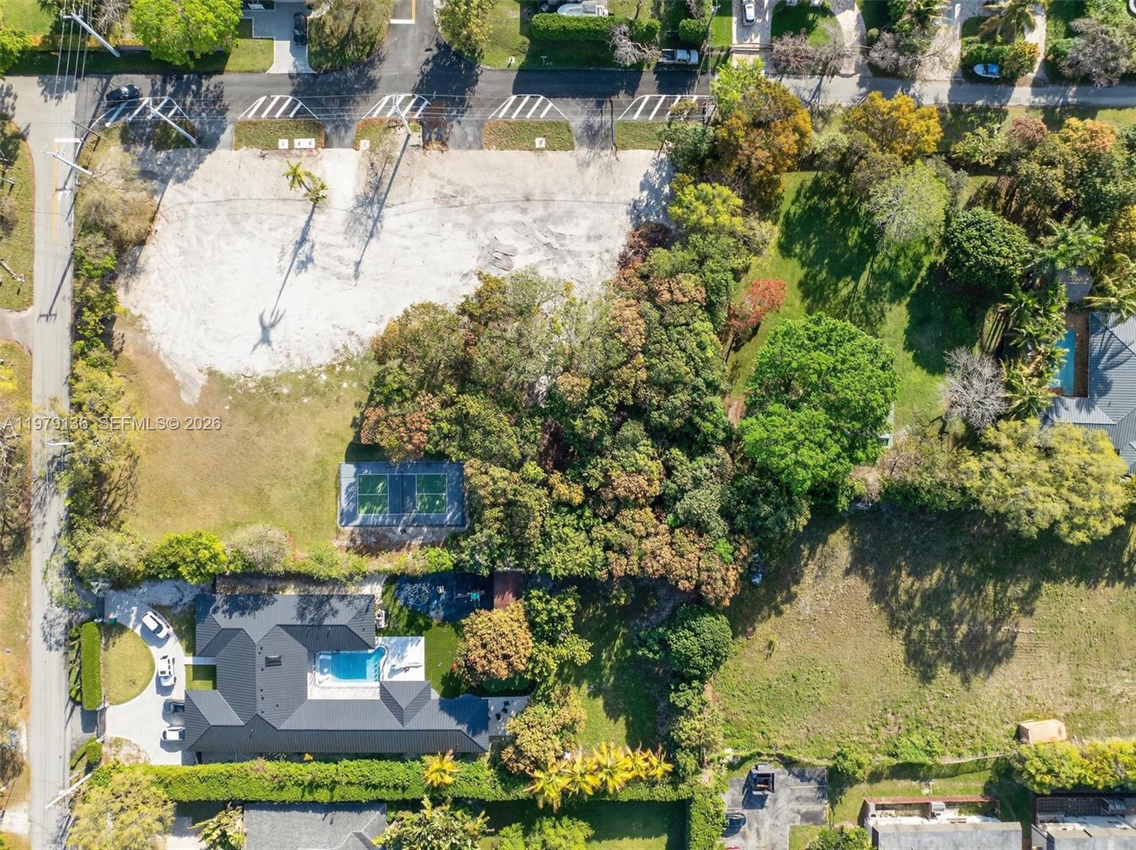 9232 SW 84 Avenue, Miami, FL 33156, Miami