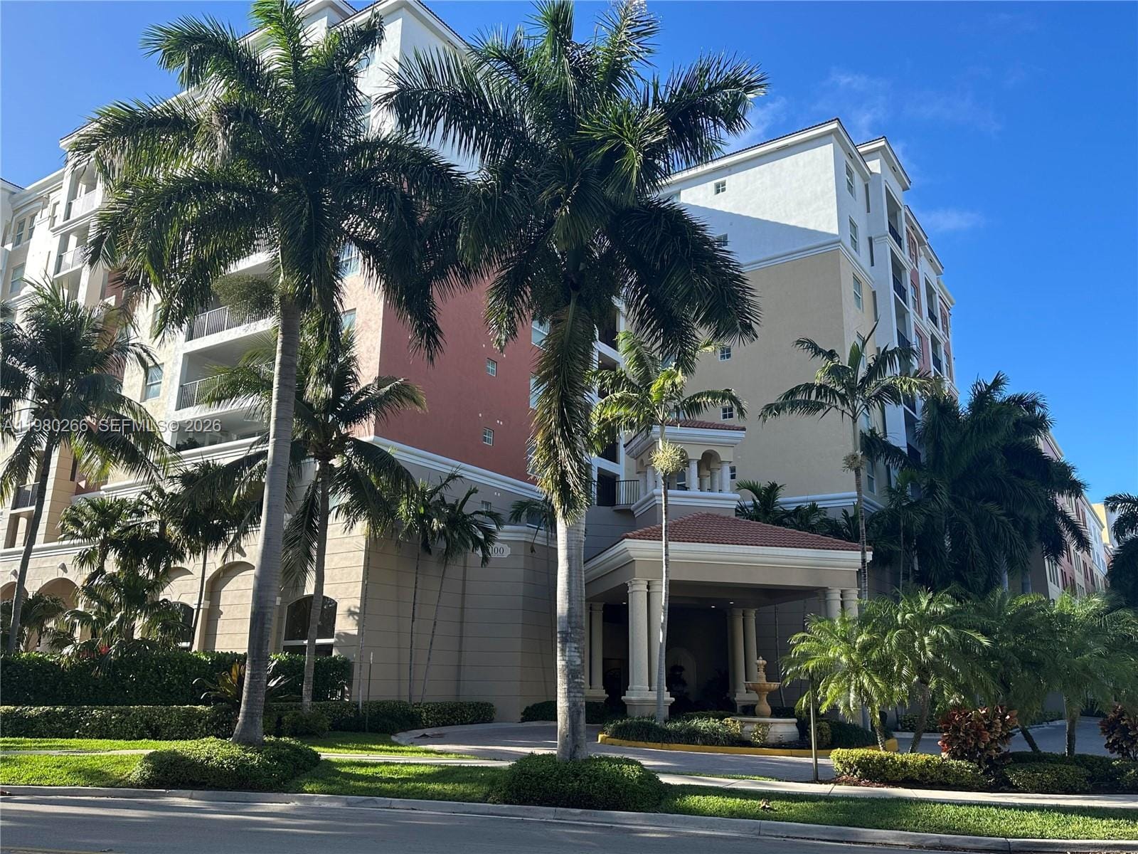 17100 N Bay Road 1904 — photo 1