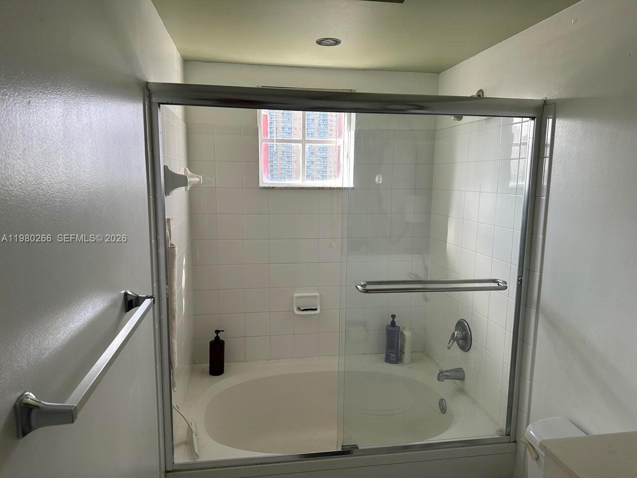 17100 N Bay Road 1904 — photo 9