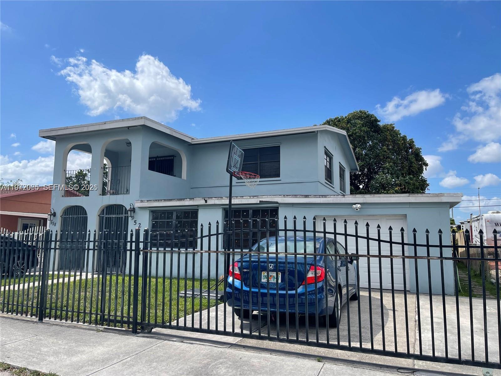952 E 19th Street, Hialeah, FL 33013, Hialeah
