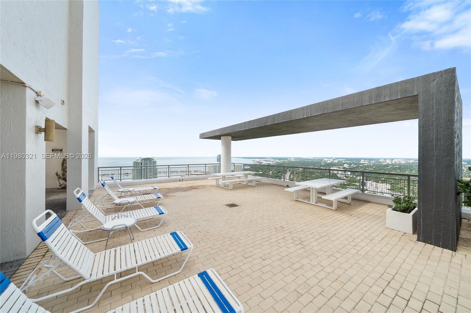 60 SW 13th Street 4414, Miami, FL 33130 photo 28