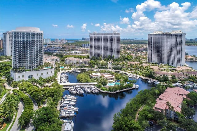 1000 Island Boulevard 1812, 1000 Isl Blvd Williams Is, Aventura, FL