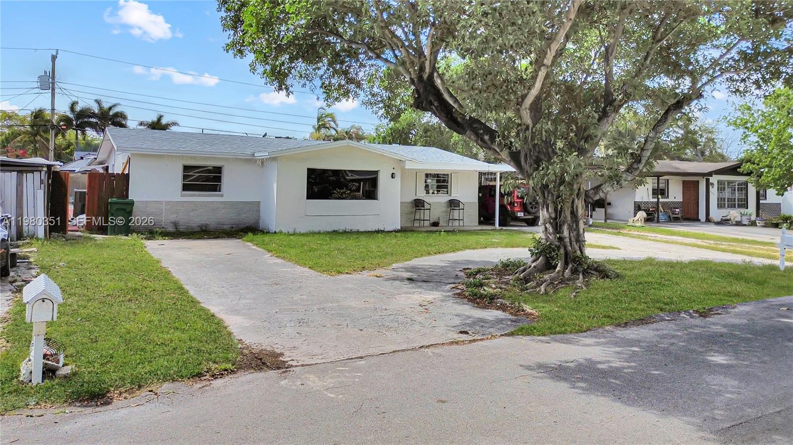 5220 SW 57th Street, Davie, FL 33314, Davie