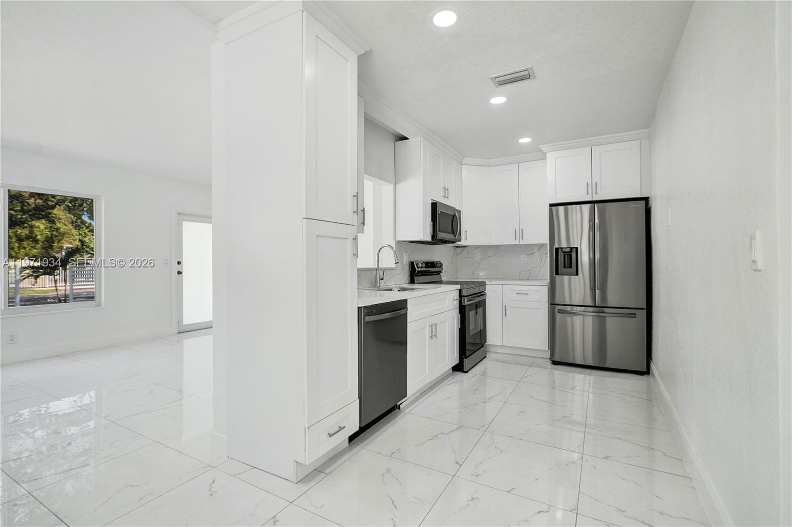 1220 NE 206th Street — photo 4