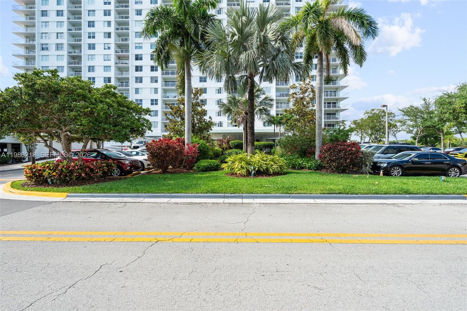 500 Bayview Drive 325 — photo 3