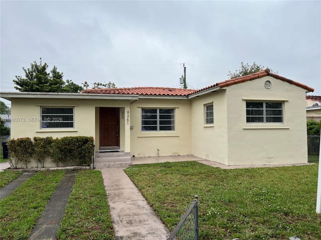 6261 NW 40th Street, Virginia Gardens, FL 33166