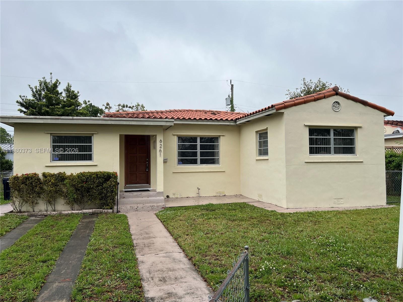 6261 NW 40th Street — photo 1