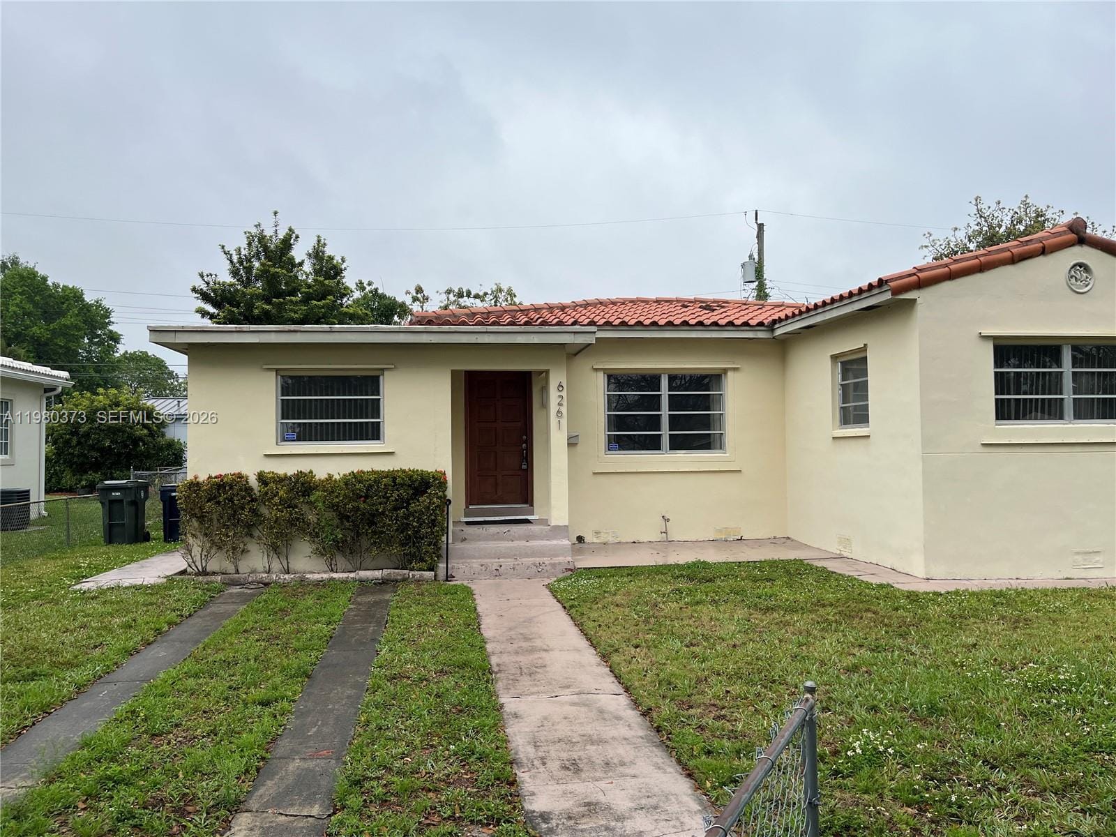 6261 NW 40th Street — photo 2