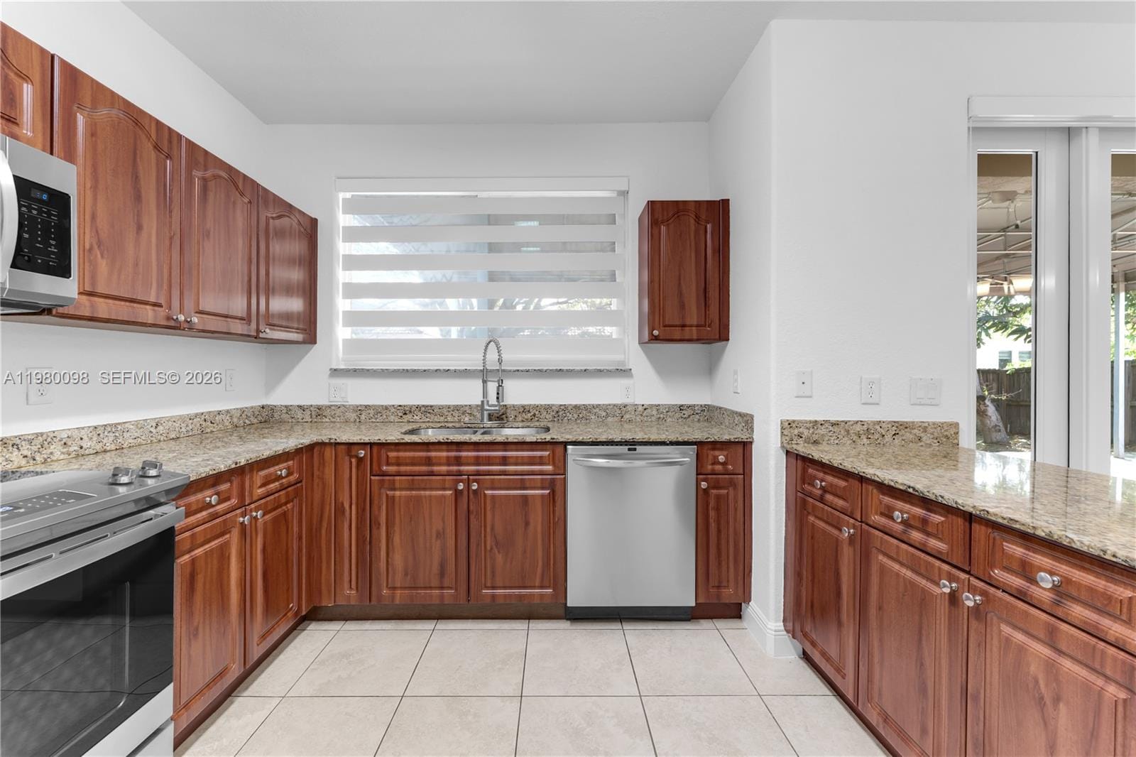 997 NE 16th Avenue, Homestead, FL 33033 photo 12