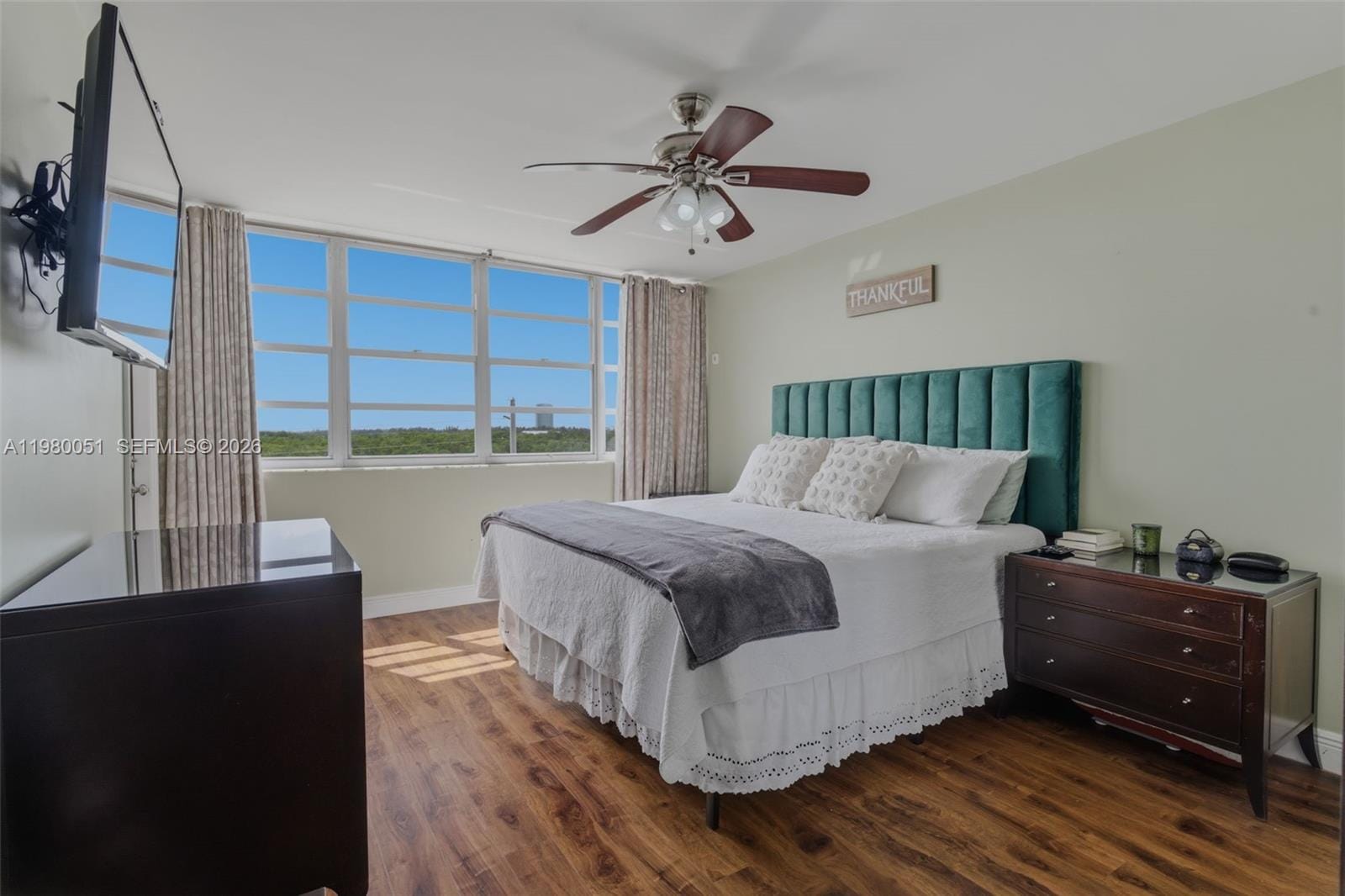 2841 NE 163rd Street 802, North Miami Beach, FL 33160 photo 14