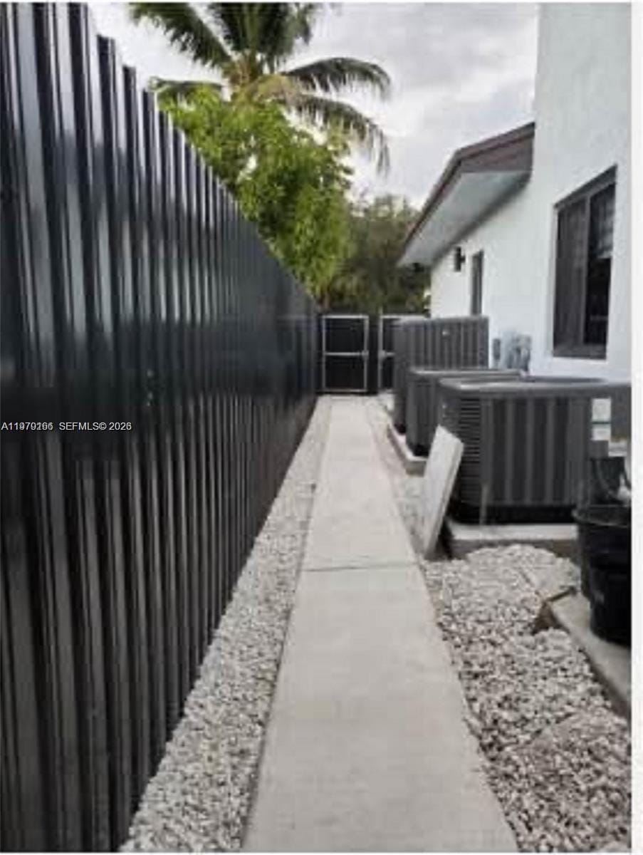 1720 NW 110th Terrace, Miami, FL 33167 photo 21