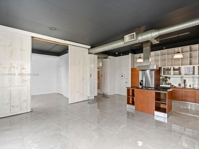 10 S River Drive 715, Miami, FL 33130