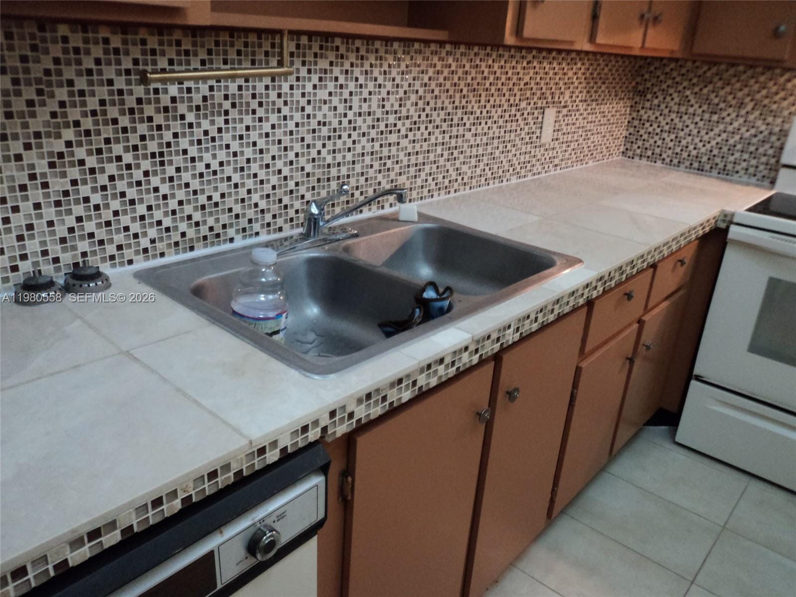 1301 NE 7th Street 511, Hallandale Beach, FL 33009 photo 26