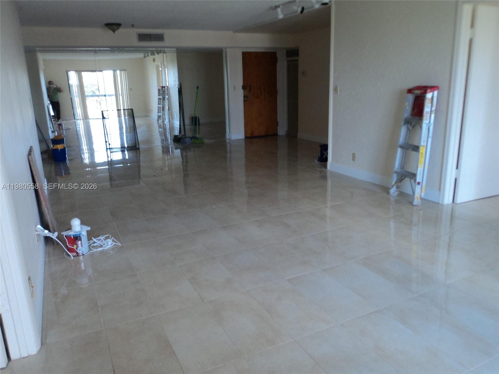 1301 NE 7th Street 511, Hallandale Beach, FL 33009 photo 6