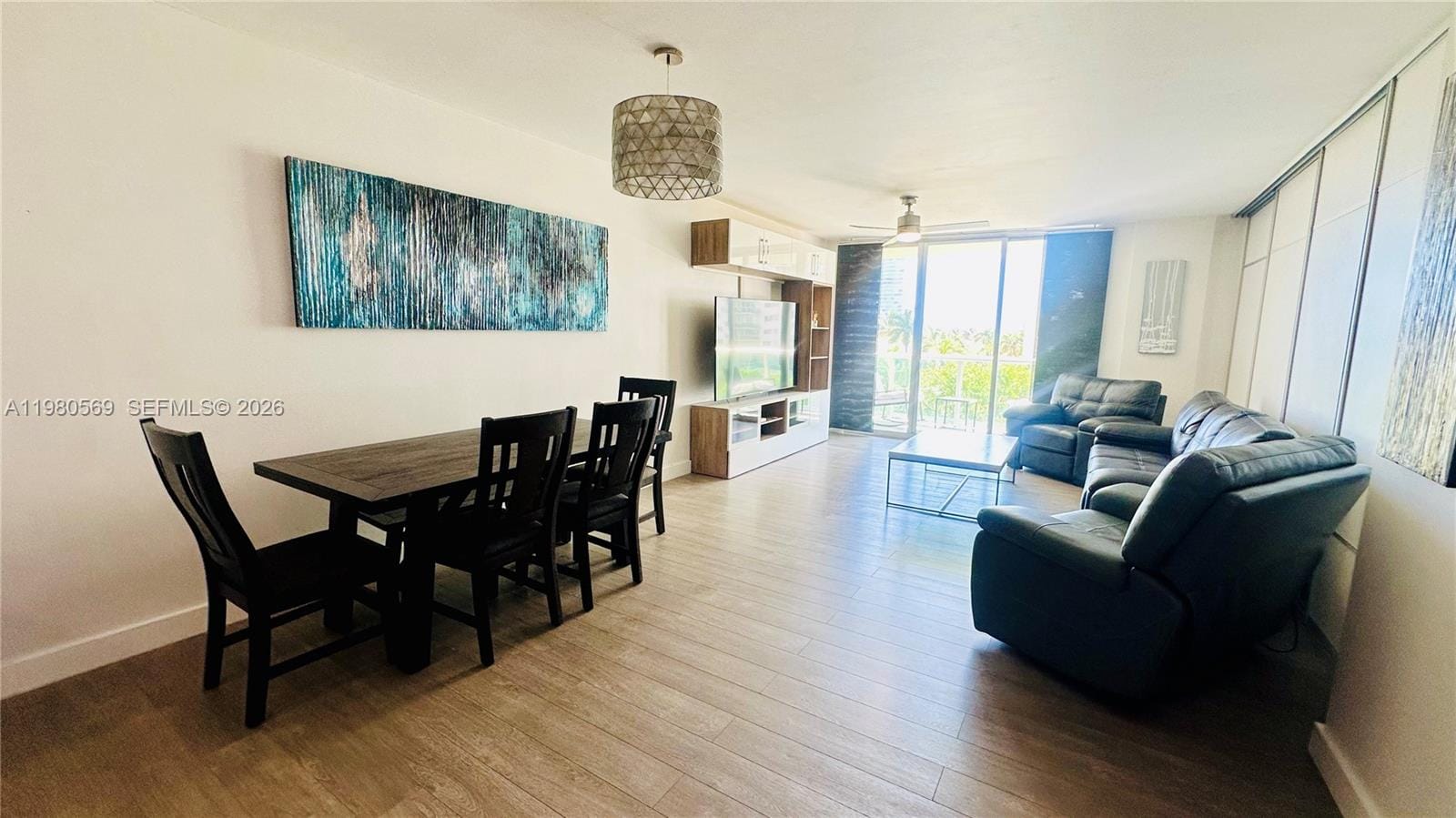 19390 Collins Avenue 424 — photo 11