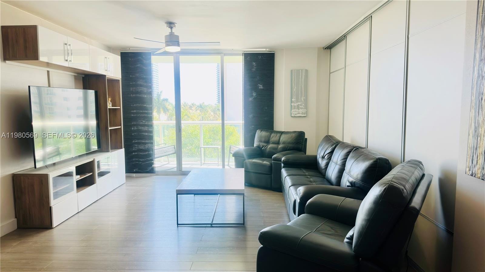 19390 Collins Avenue 424, Sunny Isles Beach, FL 33160 photo 13