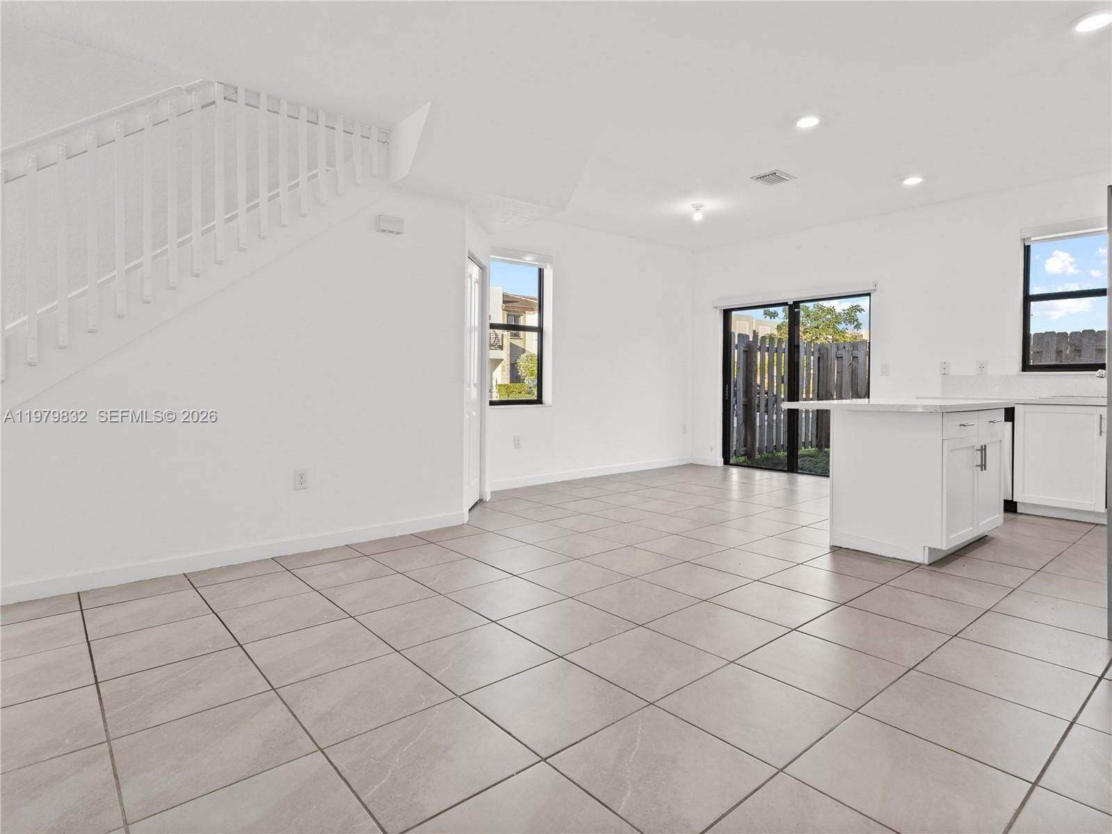 21089 NE 8th Avenue, Miami, FL 33179 photo 20