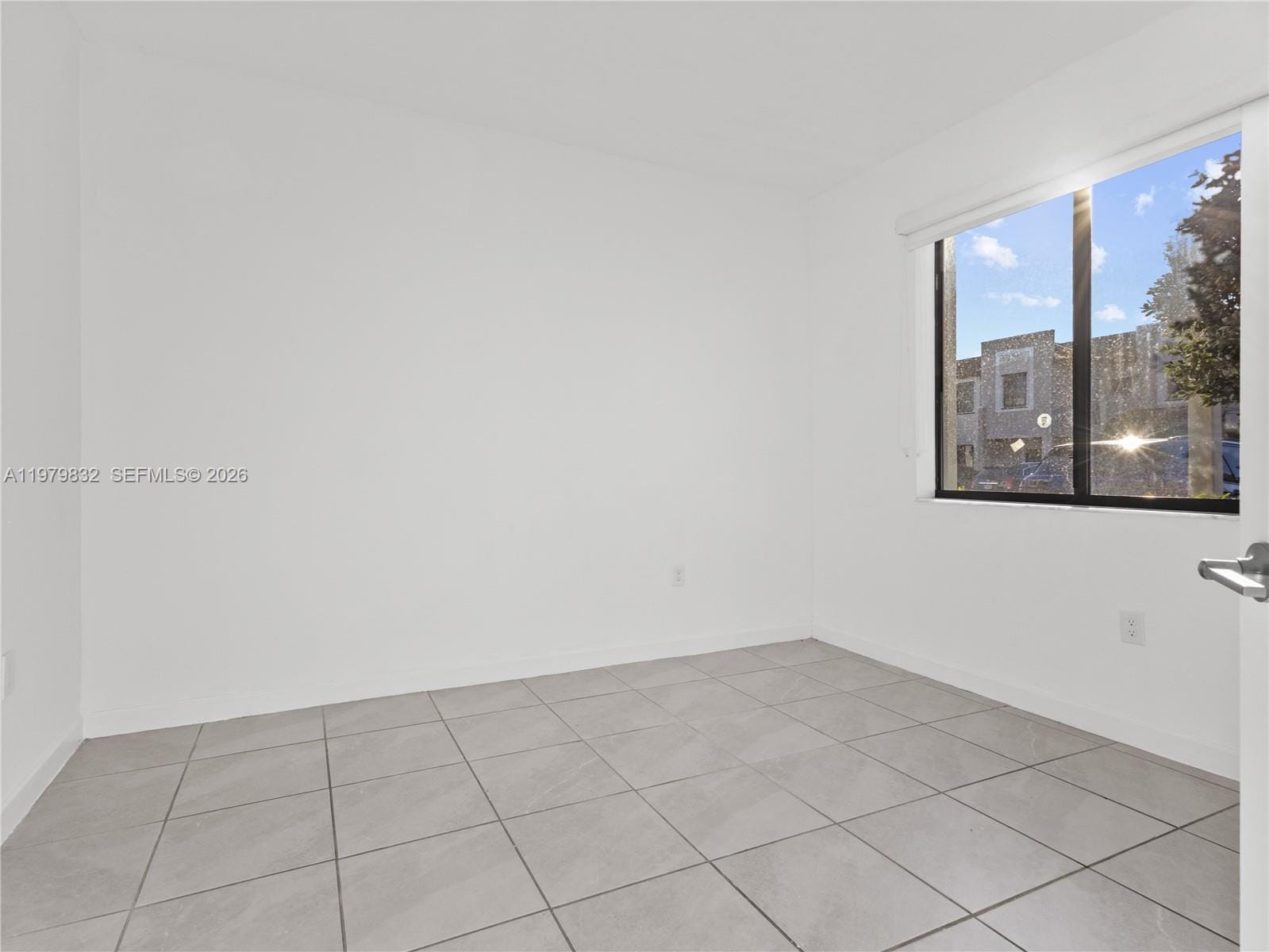 21089 NE 8th Avenue, Miami, FL 33179 photo 21