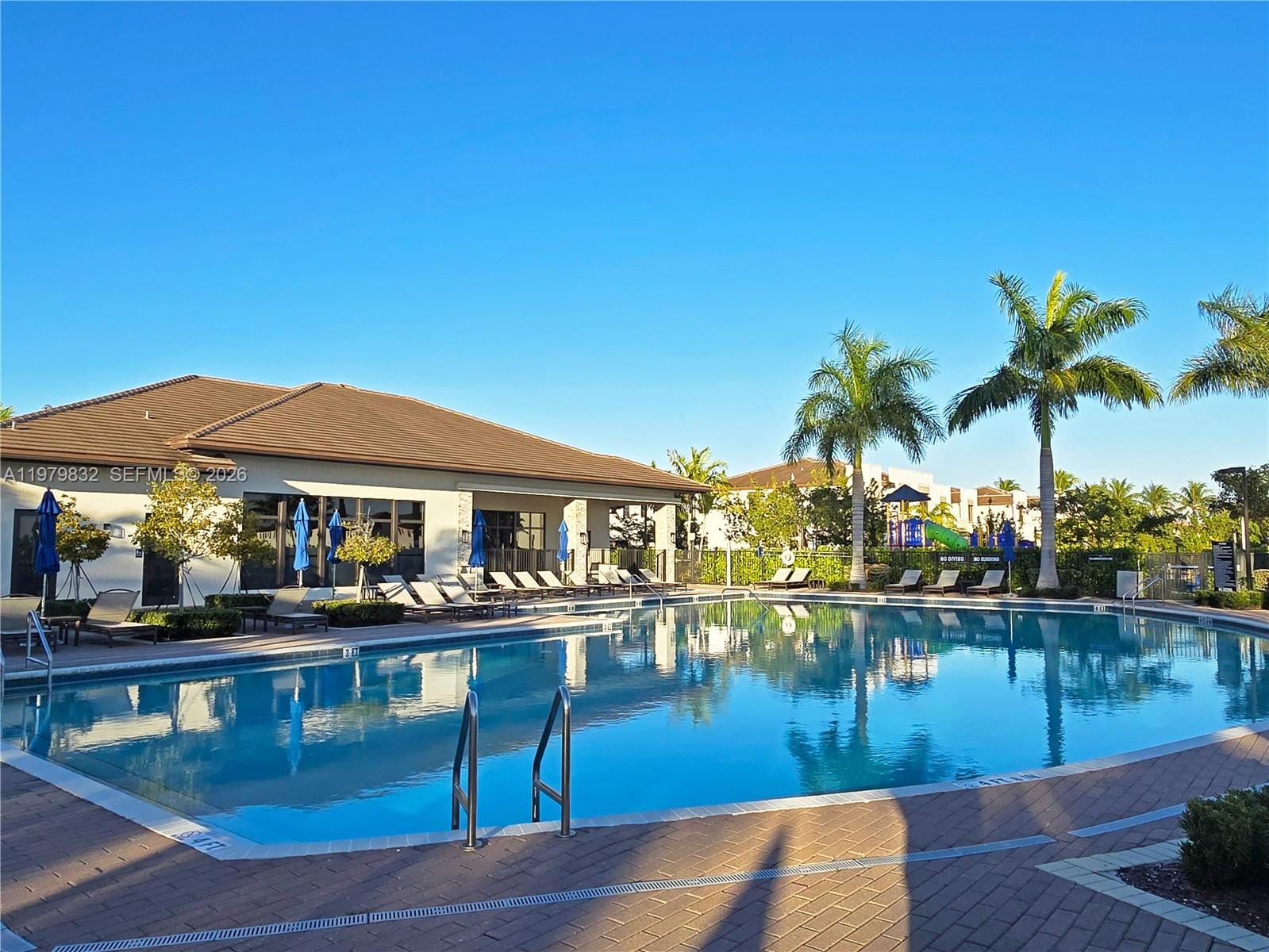 21089 NE 8th Avenue, Miami, FL 33179 photo 8