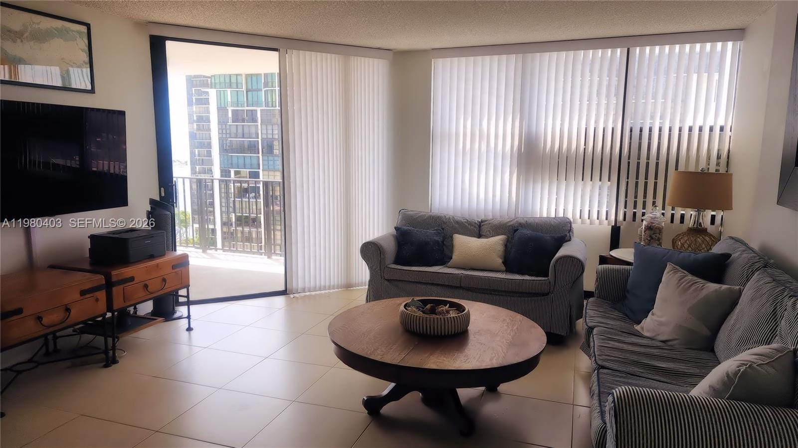 1901 Brickell Avenue B1407 — photo 11