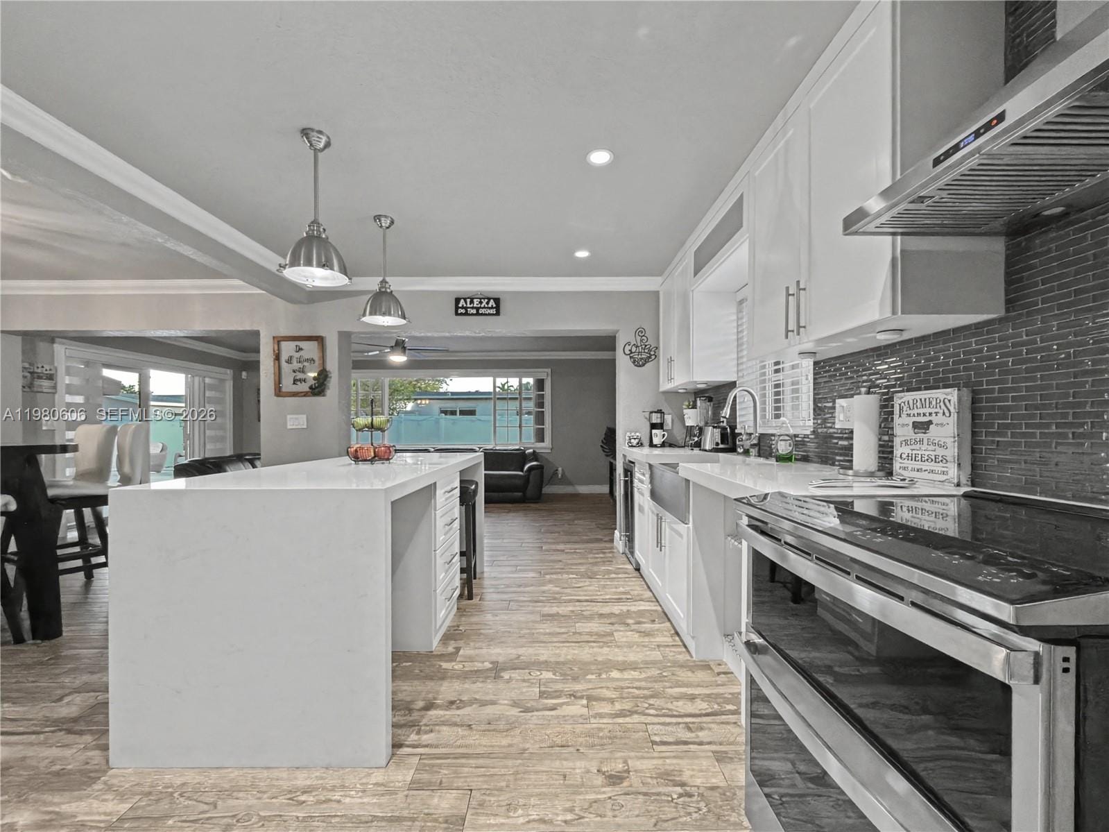 11040 NW 22nd Street — photo 11