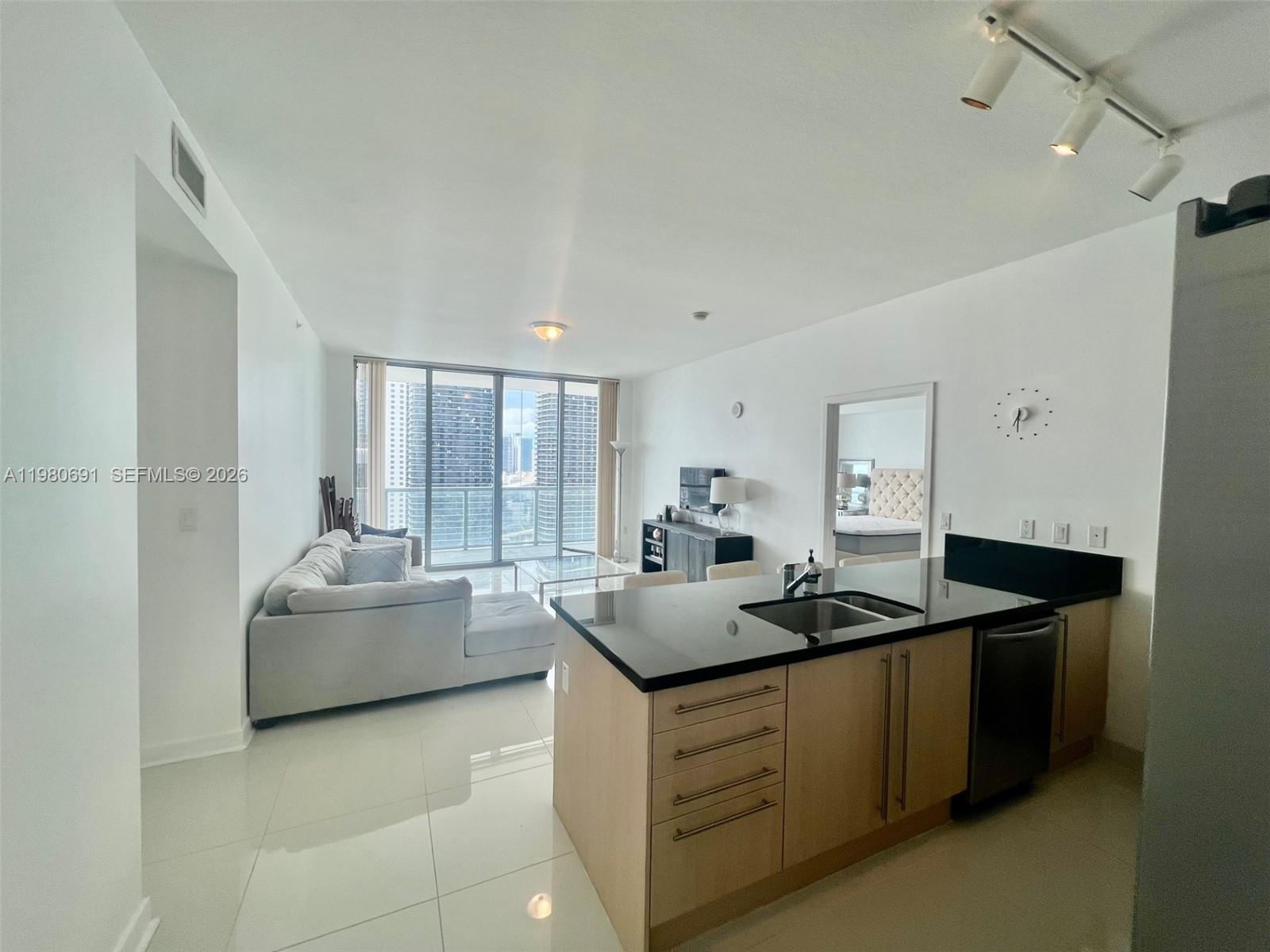 1111 SW 1st Avenue 3223, Miami, FL 33130, Miami