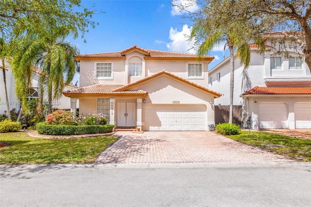 10917 NW 59th Street, sold in Doral Isles-Antilles, Doral, FL